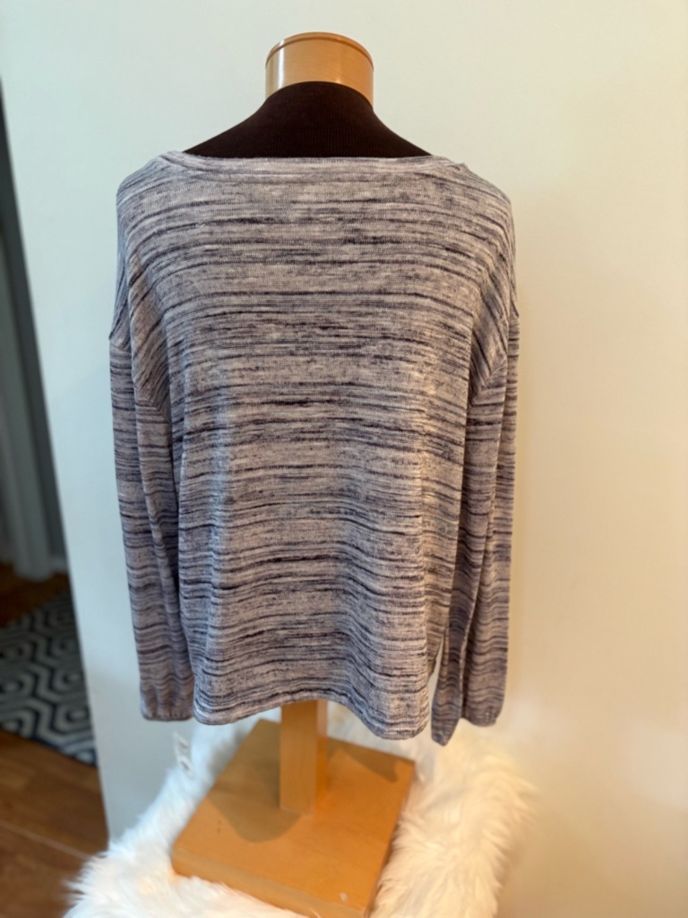 Mudd XL Marled Gray Lightweight Knit Top Drawstring Hem Casual Cozy - Picture 4 of 13